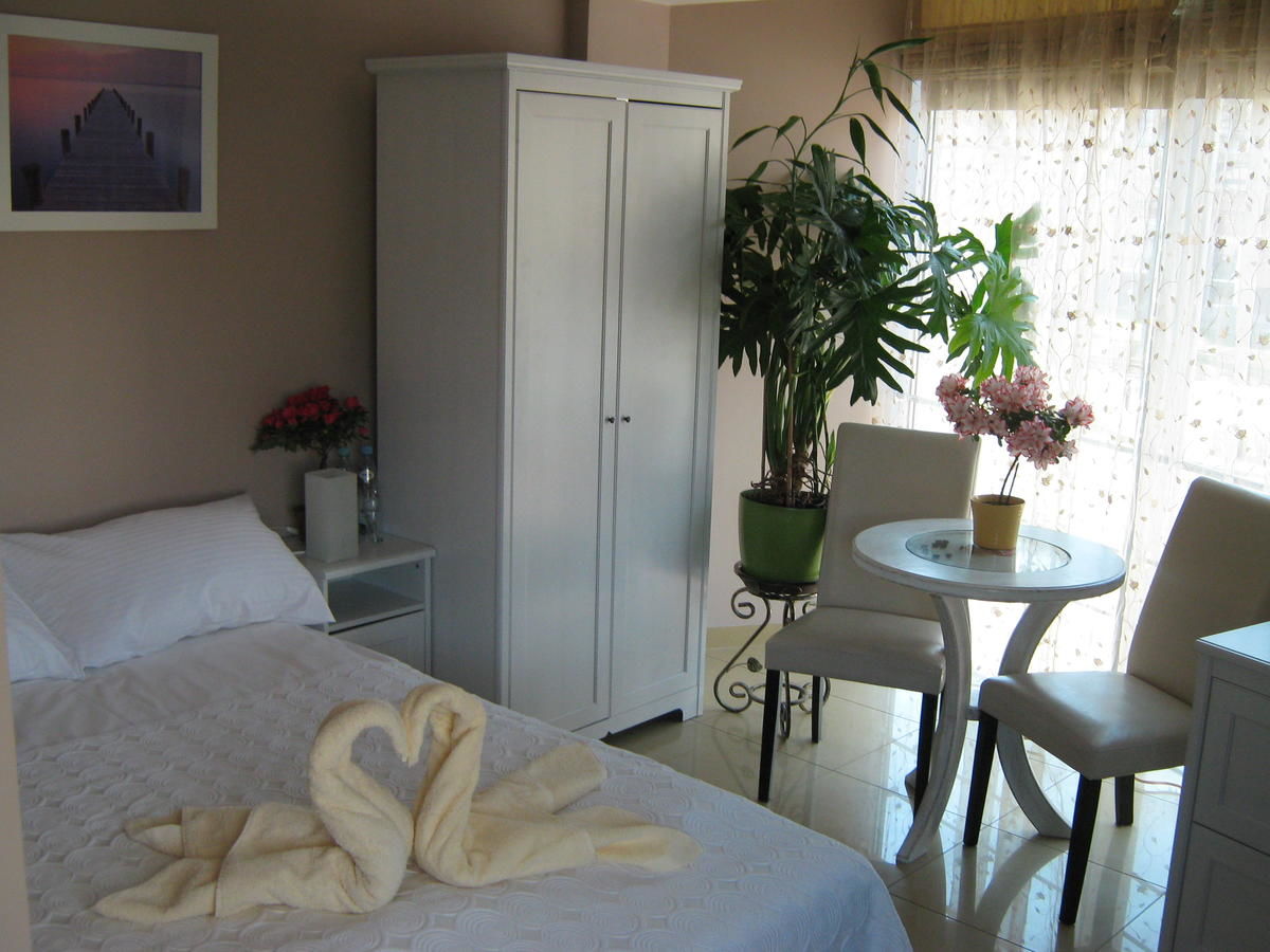 Отель Hotel Finezja Свидник-28